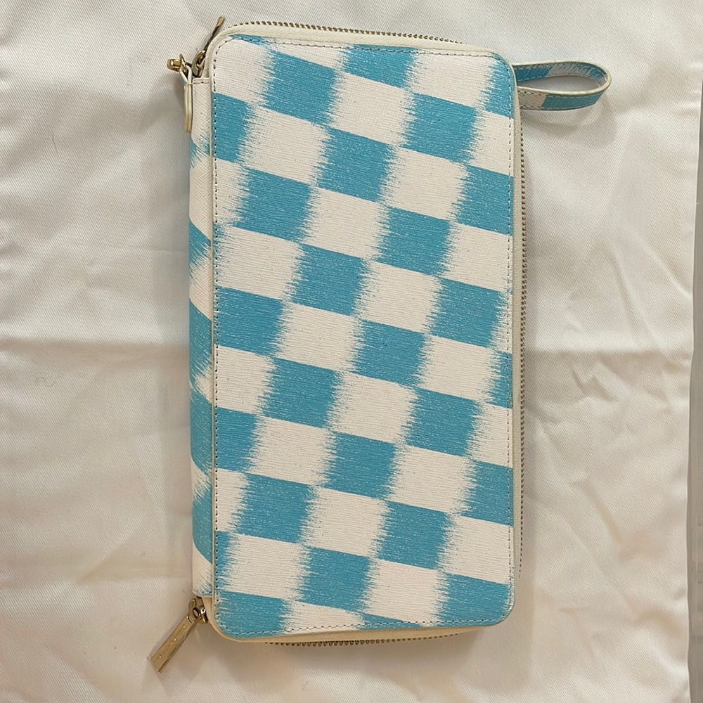 Neely & Chloe wallet NWT